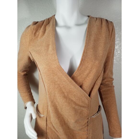 Sundance Beige Faux Wrap Pullover Top Women’s XS Long Sleeve Pockets V-Neck - Picture 2 of 7